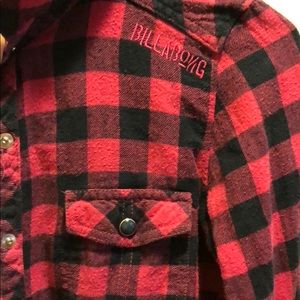 Billabong pink/black plaid flannel